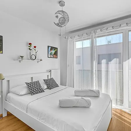 Le Patio Guilhemery Апартаменты