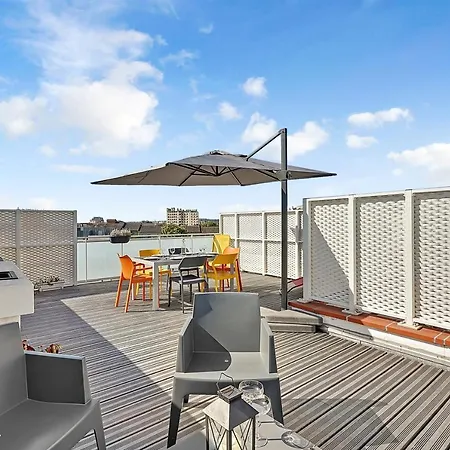 Le Patio Guilhemery Апартаменты *